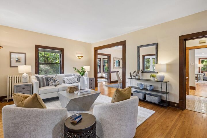 Property Photo: 4330 Wooddale Avenue MN 55424