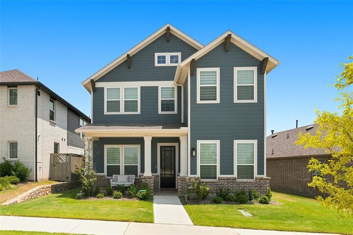 Property Photo: 1317 Horizon Way TX 76247
