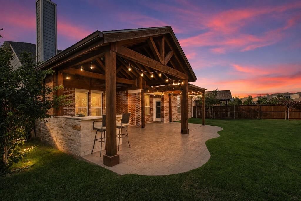 Property Photo:  4424 Overbrook Drive  TX 75009 