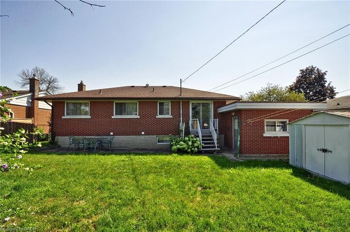 Property Photo:  56 Taylor Avenue  ON N1R 5M4 