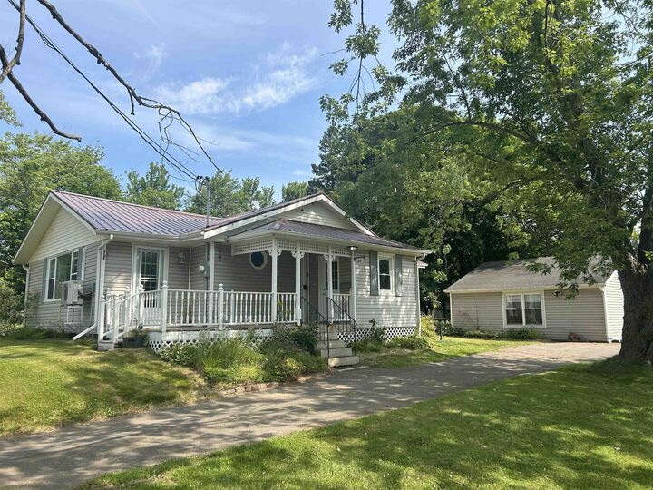 Property Photo: 84 Macrae Drive PE C1C 0S5