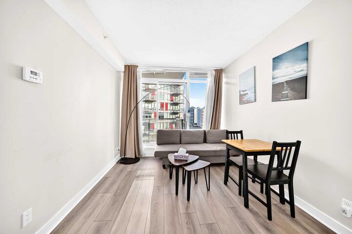 Property Photo: 30 Brentwood Common NW 905 AB T2L 2J9