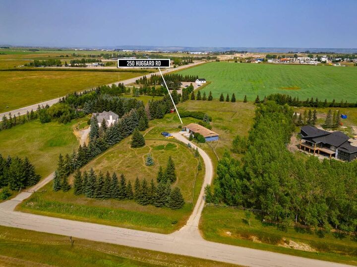 Property Photo: 250 Huggard Road AB T3Z 2C3