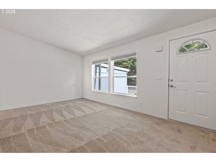 Property Photo:  98041 Hallway Rd 41  OR 97415 