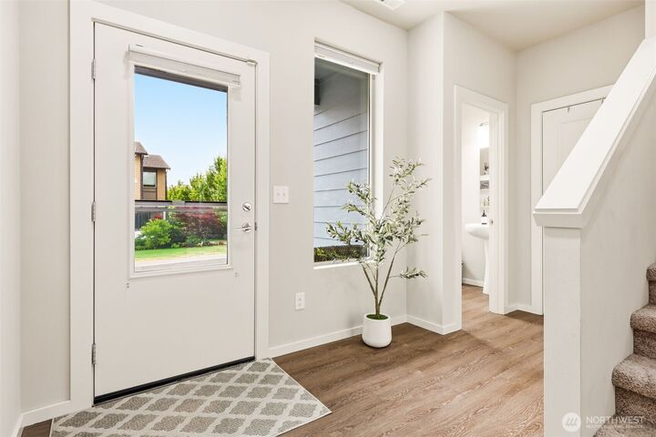 Property Photo: 22509 SE 283rd Street WA 98038