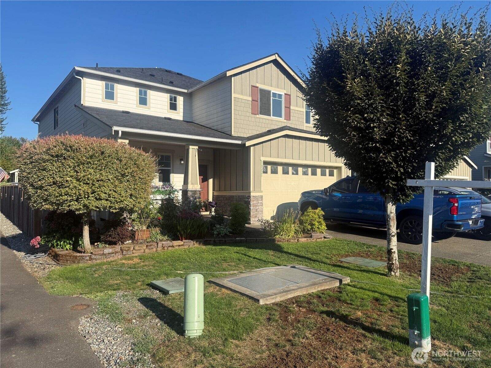 Property Photo: 16221 81st Avenue Ct E WA 98375