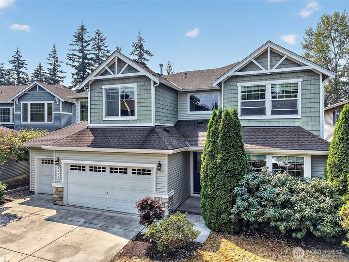 Property Photo:  6733  Montevista Drive SE  WA 98092 