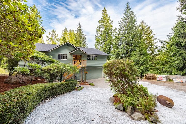 Property Photo:  654  Crest Lane  WA 98284 