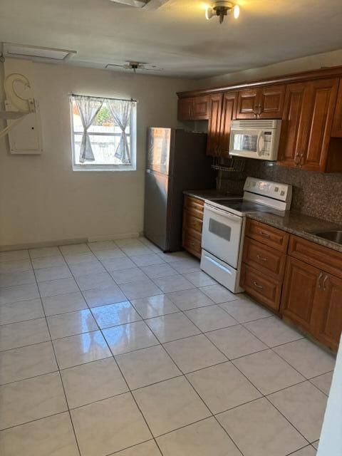Property Photo: 681 SW 14th Street FL 33441