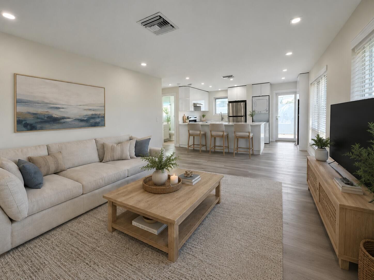 Property Photo:  2070 NE 56th Street 1  FL 33308 