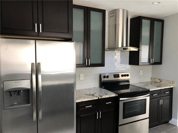Property Photo: 2817 Taylor Street FL 33020