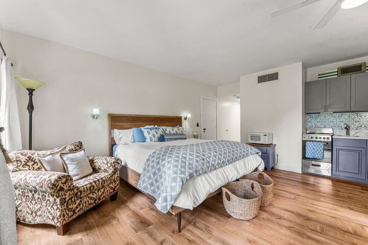 Property Photo:  13334 Polo Club Road 240  FL 33414 