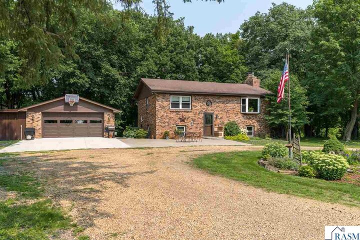 Property Photo: 16244 560th Lane MN 56037