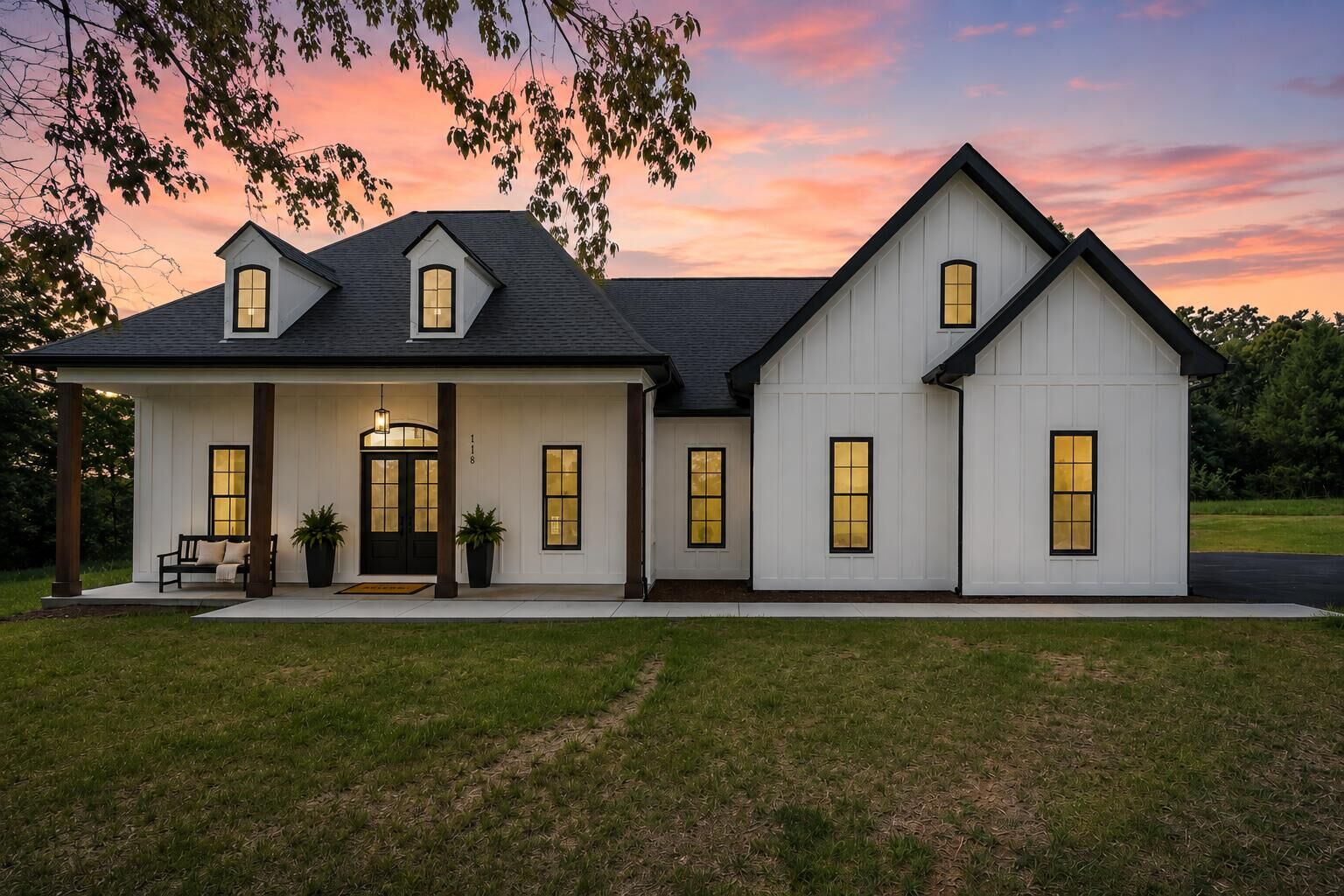 Property Photo: 118 Royal Tern St VA 24184