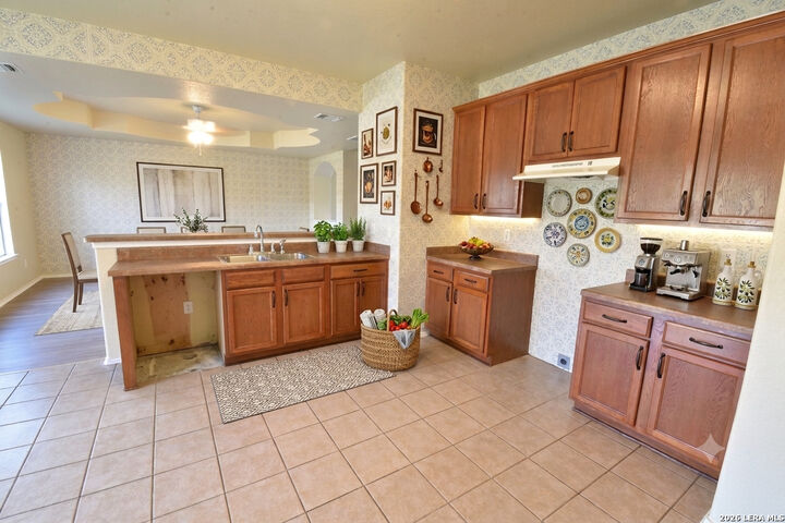 Property Photo:  10407 Alsfeld Rnch  TX 78023 
