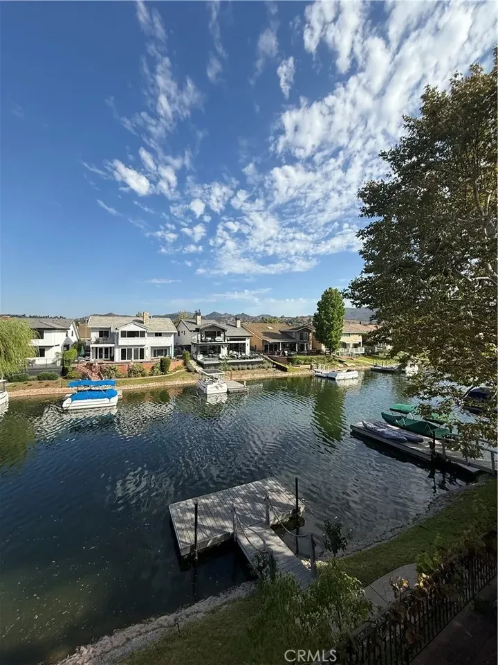 Property Photo:  1284 Westwind  CA 91361 