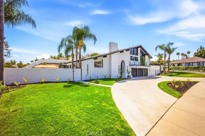 Property Photo:  6190 Shaker  CA 92506 