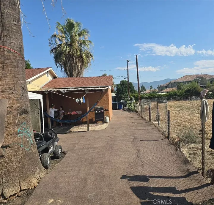 Property Photo: 471 San Felipe Road CA 92408