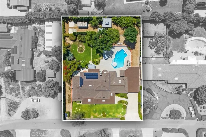 Property Photo: 18880 Via Sereno CA 92886