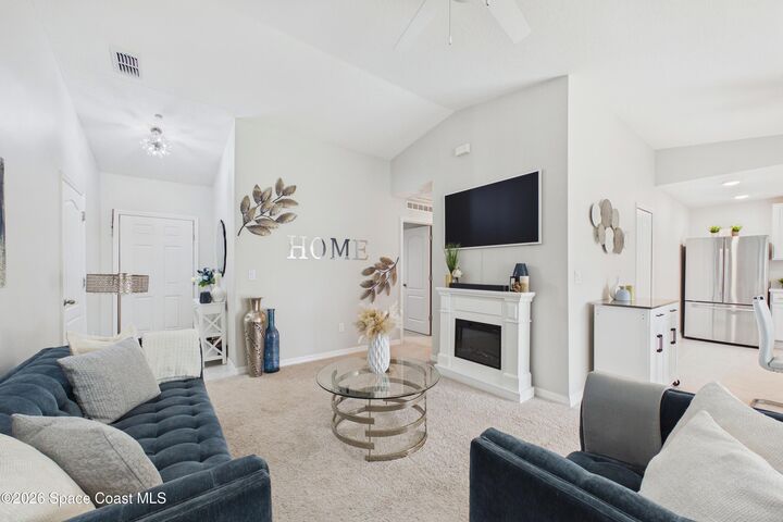 Property Photo: 574 Lagrange Street SW FL 32908
