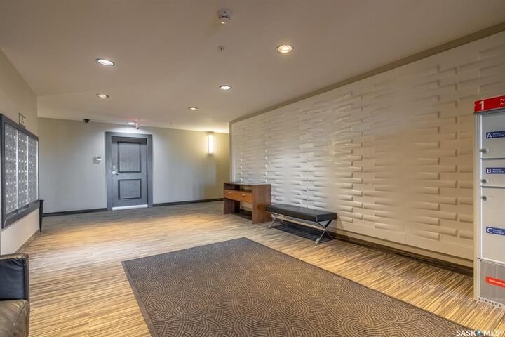 Property Photo:  1610 Dakota Drive 102  SK S4Z 0A5 