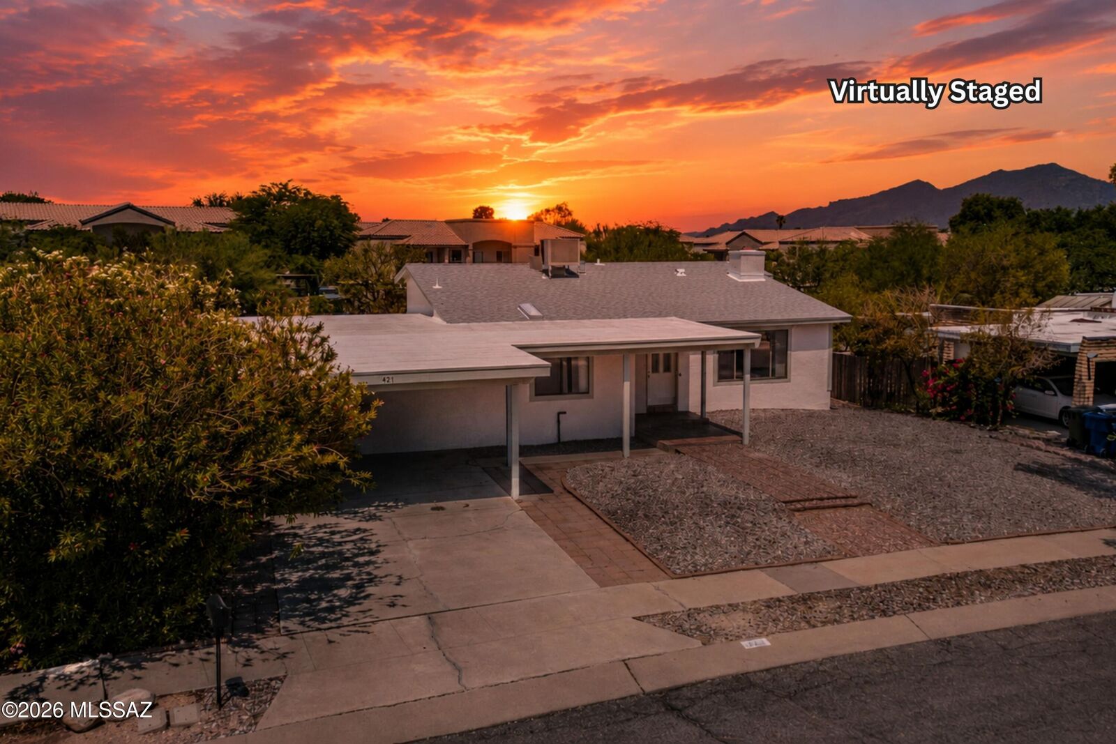 Property Photo:  421 N Banff Avenue  AZ 85748 