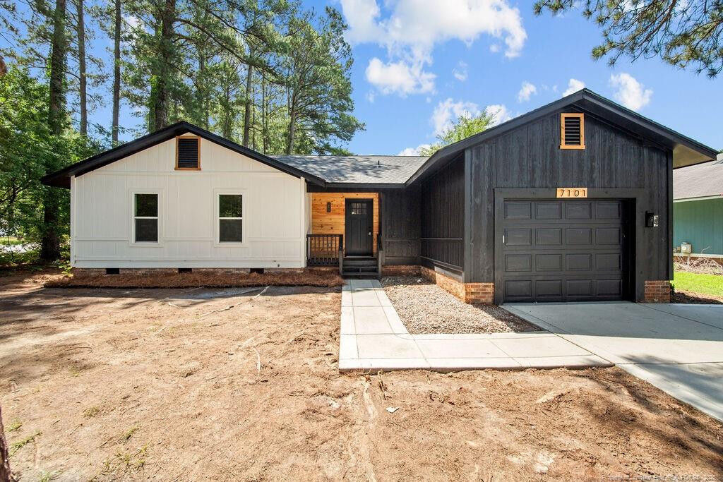 Property Photo:  7101 San Juan Drive  NC 28314 