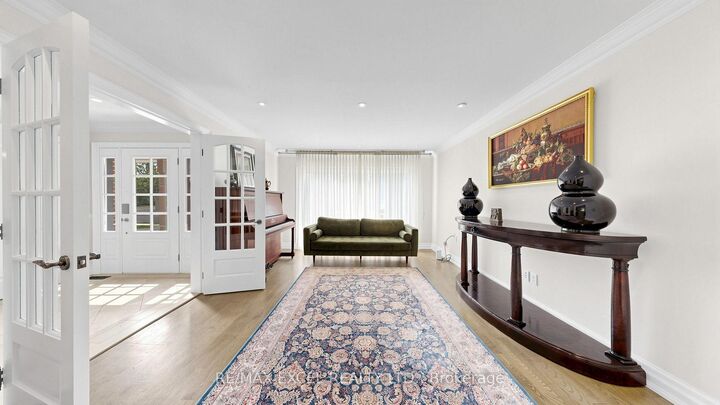 Property Photo: 42 Blackforest Drive ON L4E 2N6