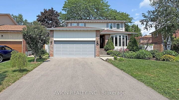 1413 Harmsworth Square — photo 1