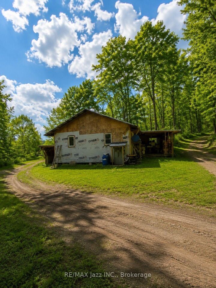 Property Photo:  1091 Crystal Lake Road  ON K0M 2A0 