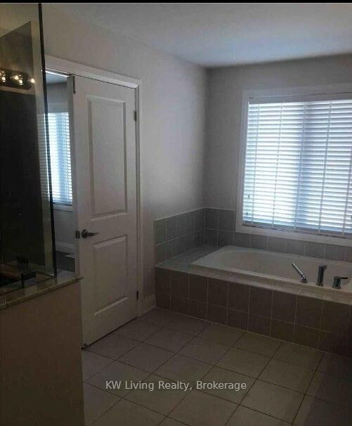 Property Photo:  39 Oliana Way  ON L6Y 6G8 