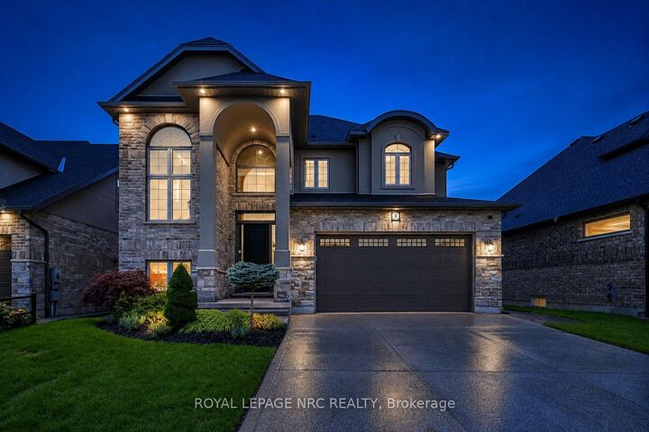 8 Tuscany Court — photo 1
