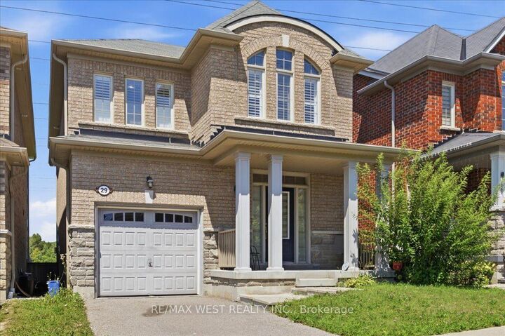 29 Stockell Crescent — photo 1
