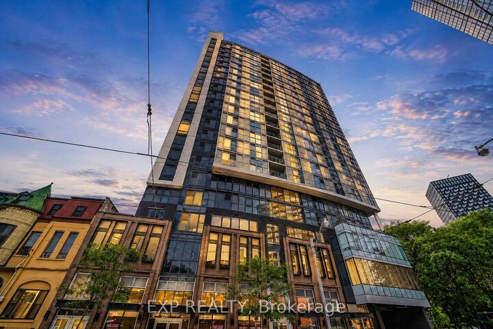 Property Photo: 219 Dundas Street E 610 ON M5A 0V1