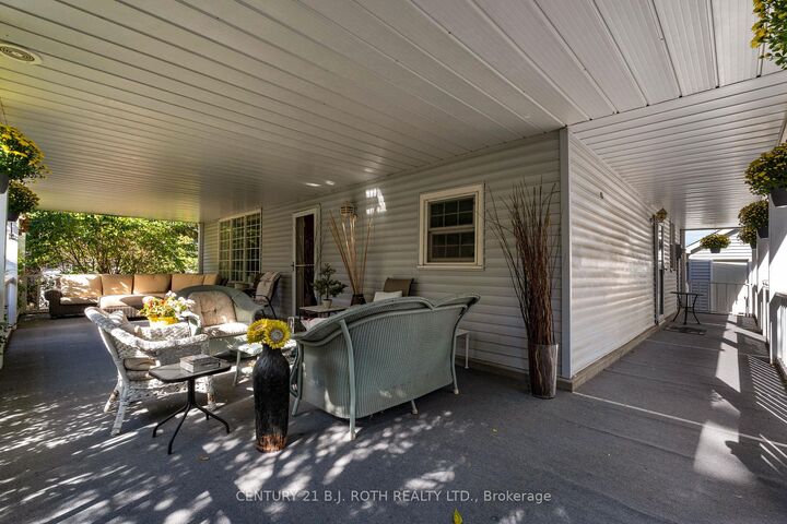 Property Photo: 70 Baldwin Lane ON L4N 2W3