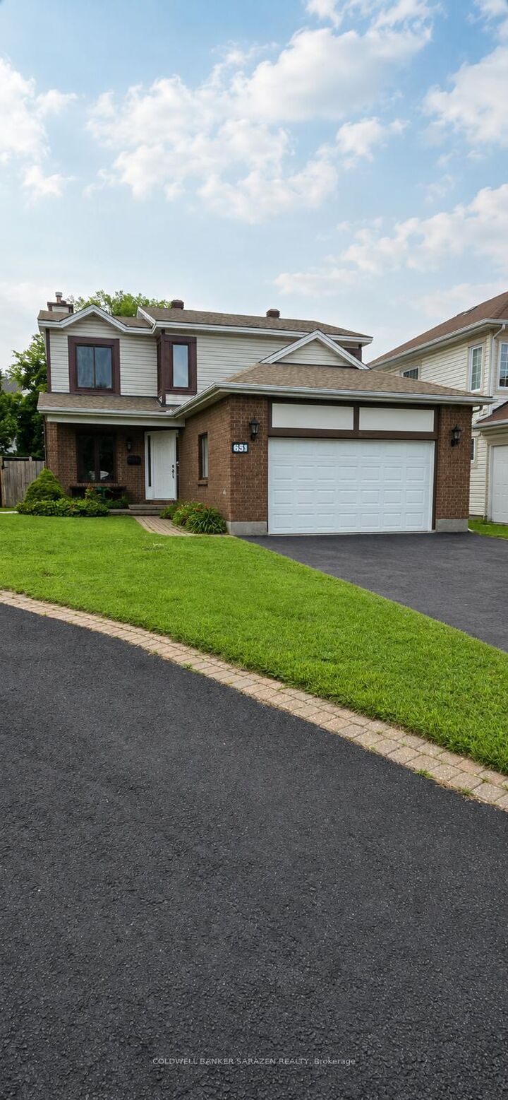 55 Bramblegrove Crescent — photo 1