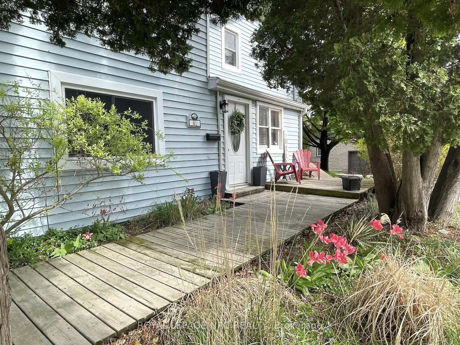 Property Photo: 1 John Avenue ON N3L 2S8
