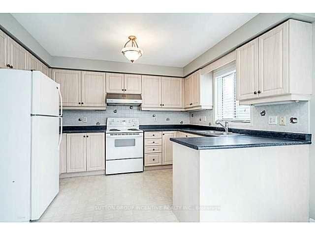 Property Photo: 18 Merganser Court ON L4N 8W7