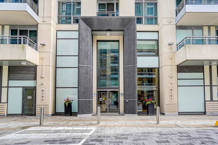 Property Photo:  9191 Yonge Street SW 321  ON L4C 1E2 