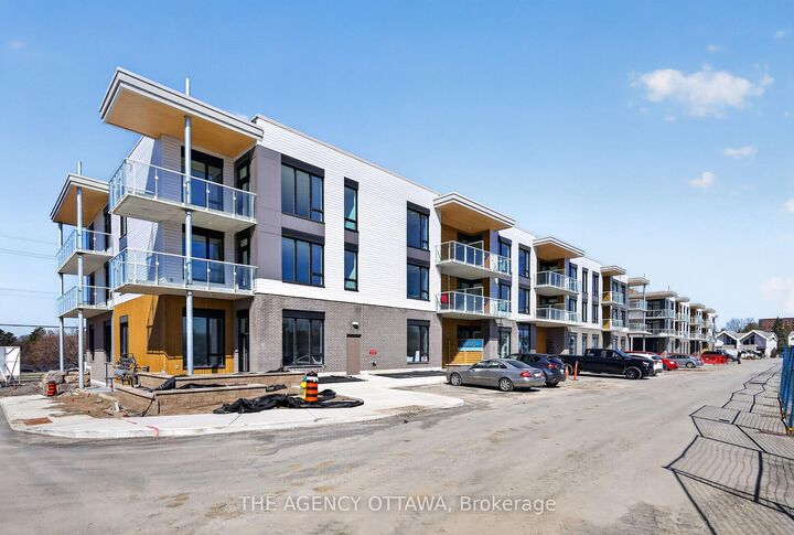 Property Photo: 3085 Riverside Drive 204 ON K1V 2W3
