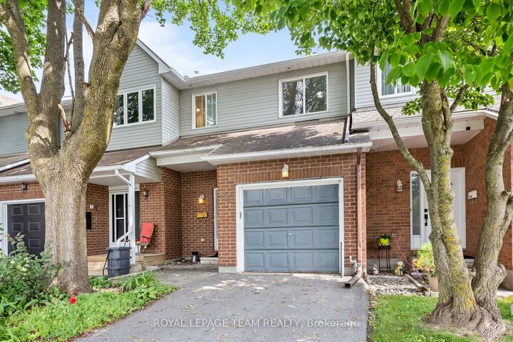Property Photo:  81 Rueter Street  ON K2J 3V6 