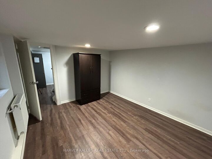Property Photo:  1098 Bathurst Street 3  ON M5R 3G9 