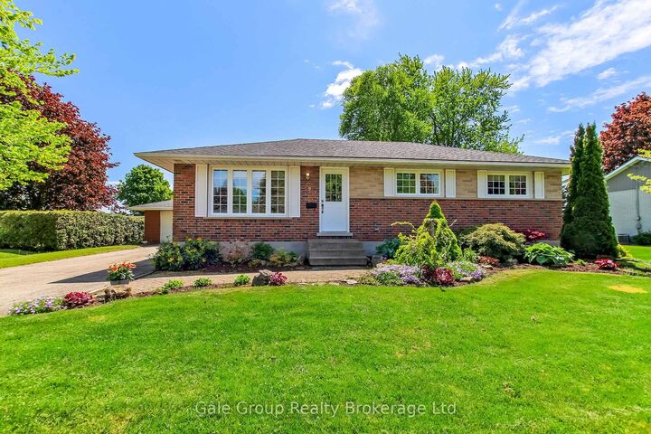 Property Photo: 49 Briar Drive ON N0J 1M0