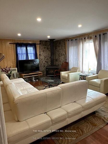 Property Photo: 393 Adeline Drive ON L4P 3C4