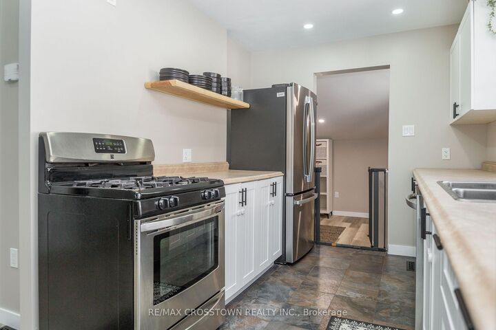 Property Photo:  281 Elizabeth Street  ON L4R 1Y5 