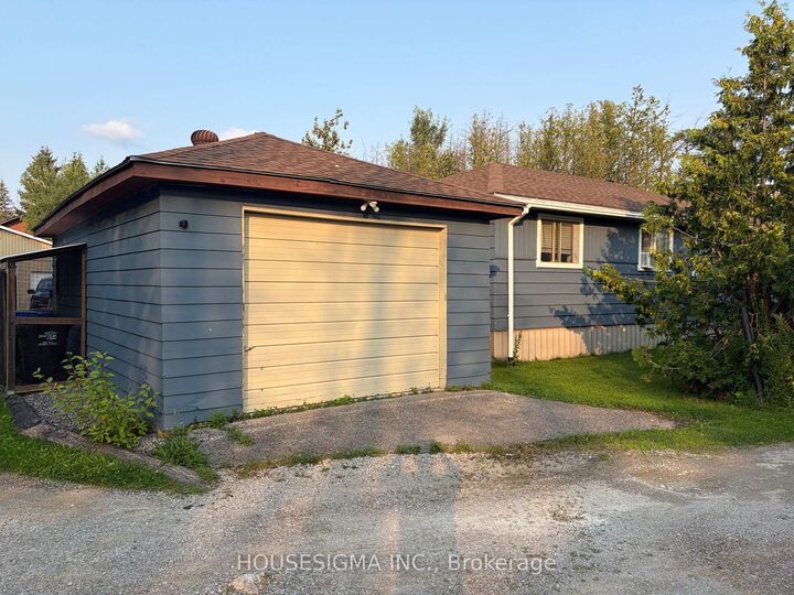 Property Photo:  16 Mazepa Place  ON L0L 1T0 