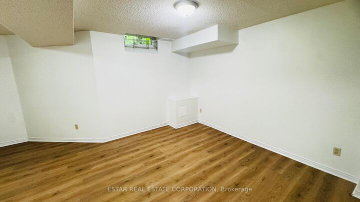 Property Photo: 39 Loweswater Avenue Basement ON L3R 7W8