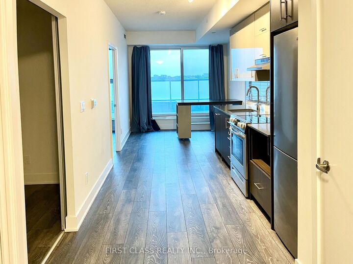Property Photo: 188 Fairview Mall Drive 620 ON M2J 0H7