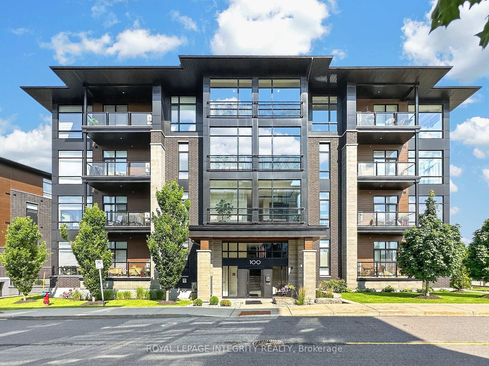 Property Photo: 100 Cortile Private 303 ON K1V 2S8