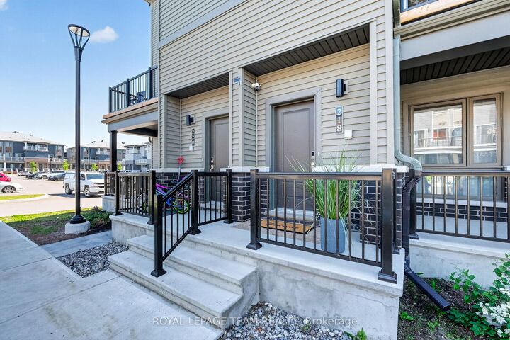 Property Photo:  218 Parnian Private  ON K2J 4H7 